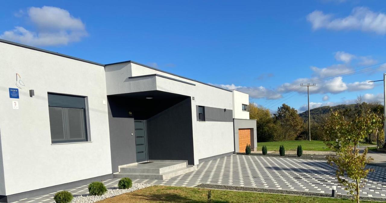 K Relax Place, Varazdinske Toplice, Modern Home With Sauna, Jacuzzi, Wifi المظهر الخارجي الصورة