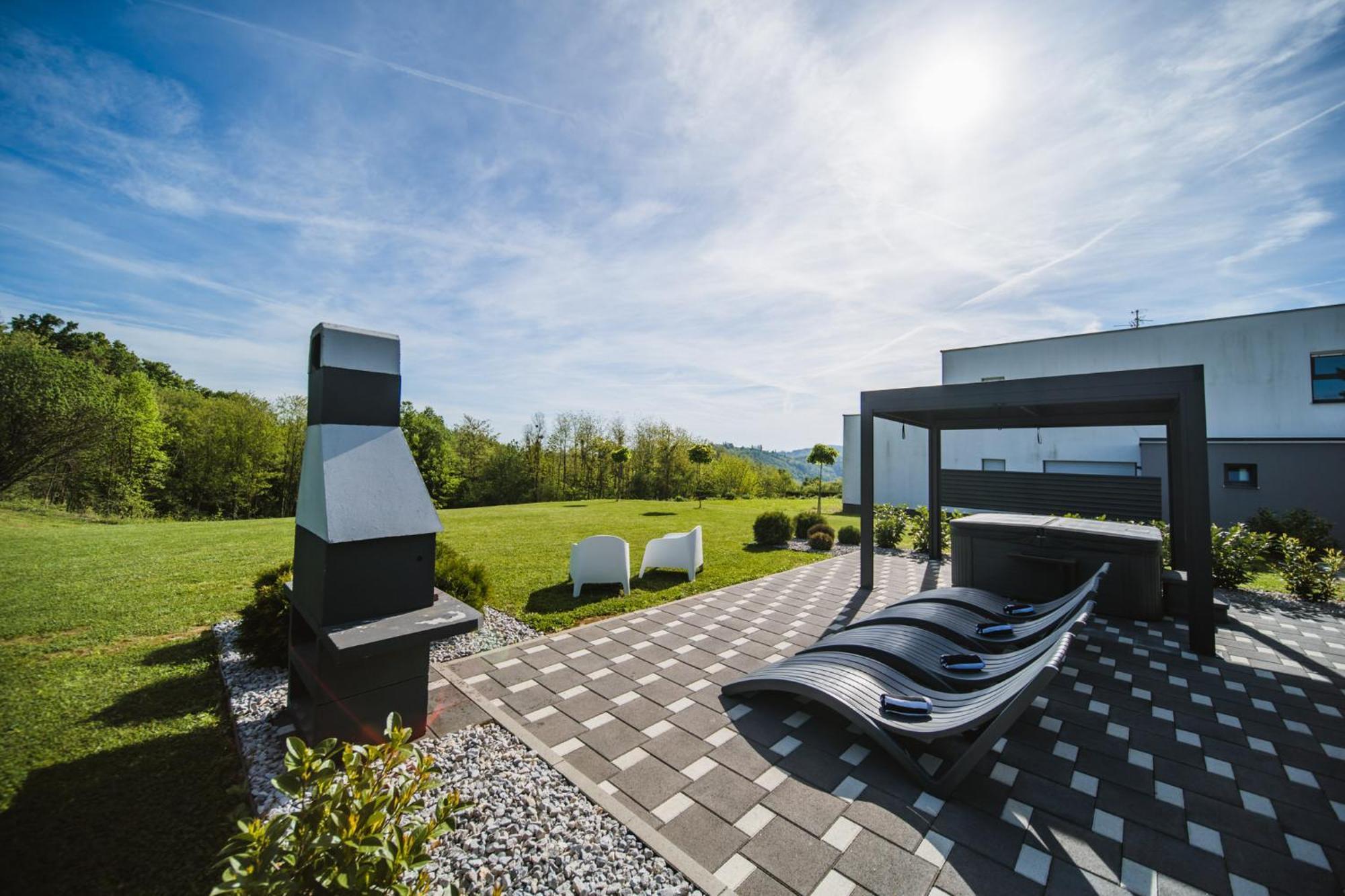 K Relax Place, Varazdinske Toplice, Modern Home With Sauna, Jacuzzi, Wifi المظهر الخارجي الصورة