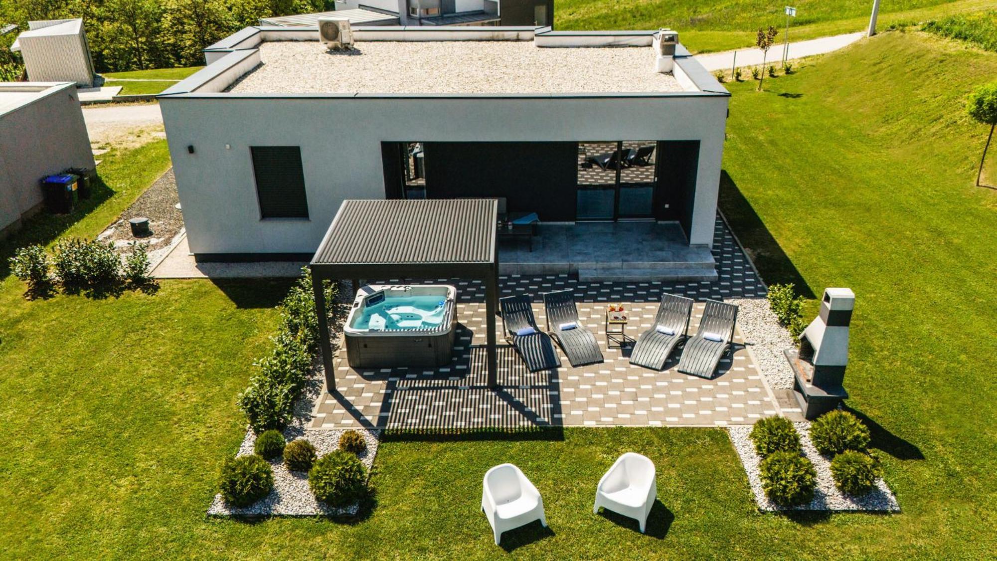 K Relax Place, Varazdinske Toplice, Modern Home With Sauna, Jacuzzi, Wifi المظهر الخارجي الصورة